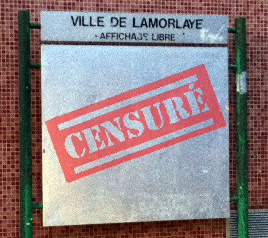 Les panneaux d’affichage libre plus propres que nos trottoirs