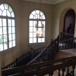 chateau_lamorlaye_2016_escalier3